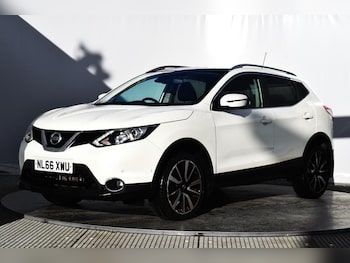 Used Nissan Qashqai 2016 for sale - 76415925: Photo