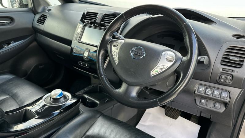 Used Nissan Leaf 2015 for sale - 76557422: Photo 2