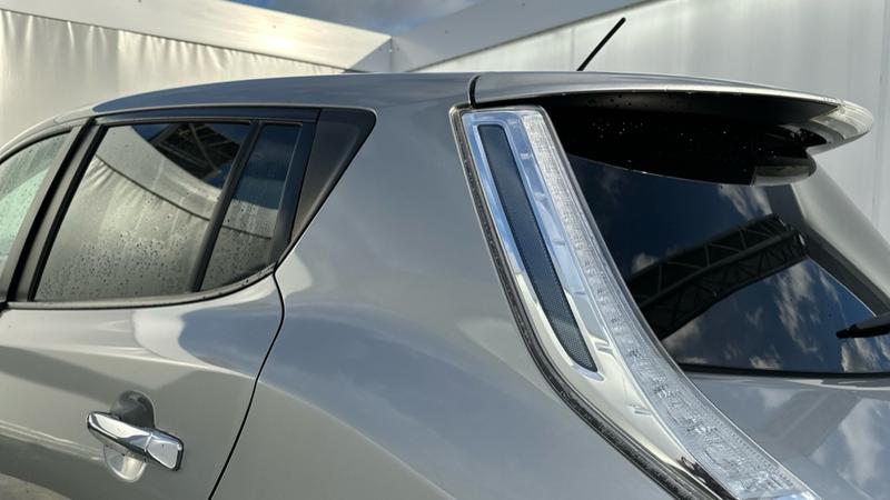 Used Nissan Leaf 2015 for sale - 76557422: Photo 22