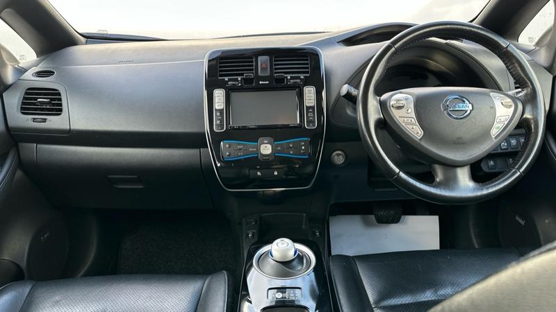 Used Nissan Leaf 2015 for sale - 76557422: Photo 4