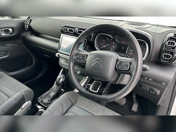 Used Citroen C3 Aircross 2024 for sale - 76216537: Photo