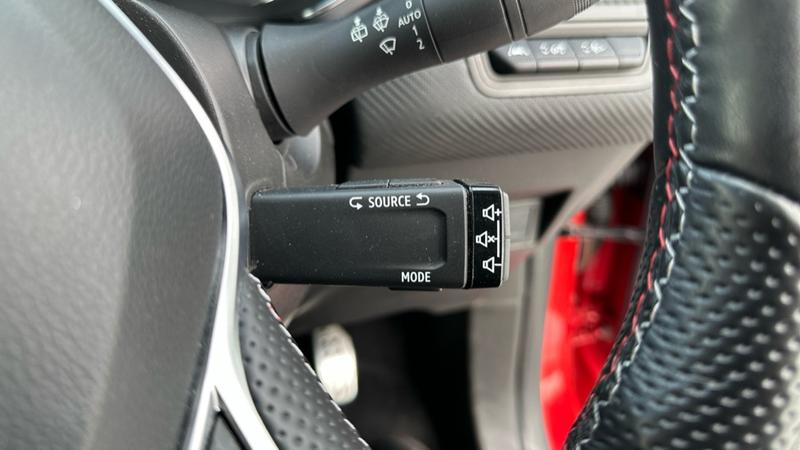 Used Renault Captur 2022 for sale - 76117502: Photo 44