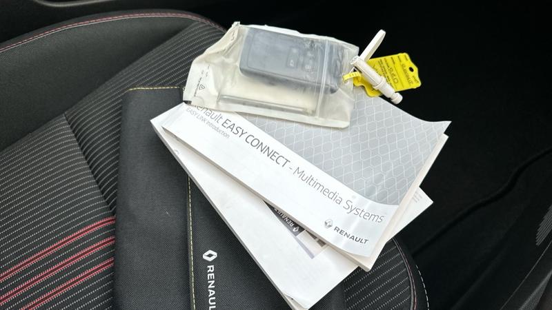 Used Renault Captur 2022 for sale - 76117502: Photo 66