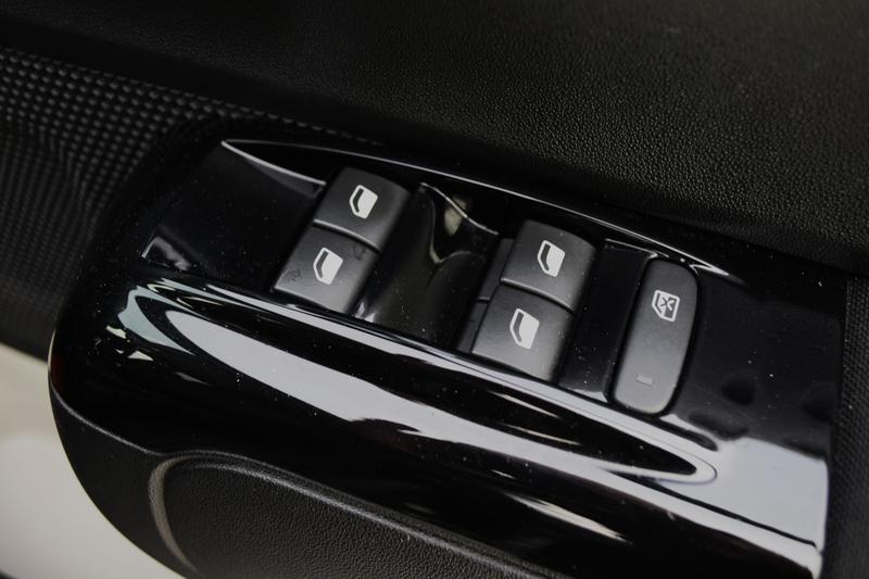 Used Citroen C3 2017 for sale - 76480356: Photo 8