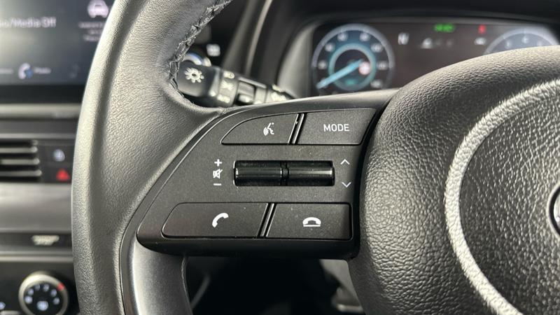 Used Hyundai BAYON 2022 for sale - 77106495: Photo 61