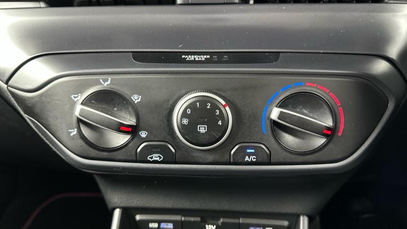 Used Hyundai BAYON 2022 for sale - 77106495: Photo 72