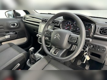 Used Citroen C3 2021 for sale - 76172695: Photo