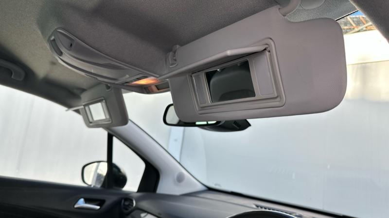 Used Vauxhall Crossland 2022 for sale - 76835563: Photo 51