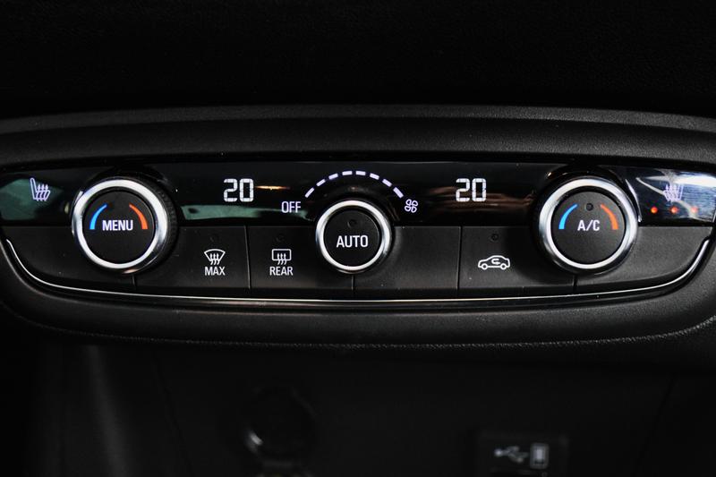 Used Vauxhall Crossland 2022 for sale - 76835563: Photo 6