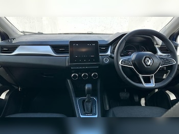Used Renault Captur 2023 for sale - 78779530: Photo