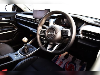 Used Jeep Avenger 2024 for sale - 78468267: Photo