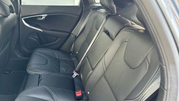 Used Volvo V40 2019 for sale - 75407038: Photo 14