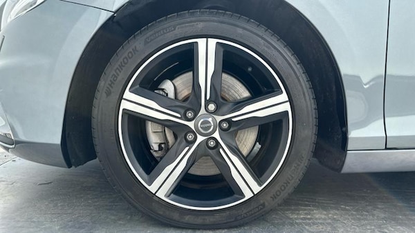 Used Volvo V40 2019 for sale - 75407038: Photo 17