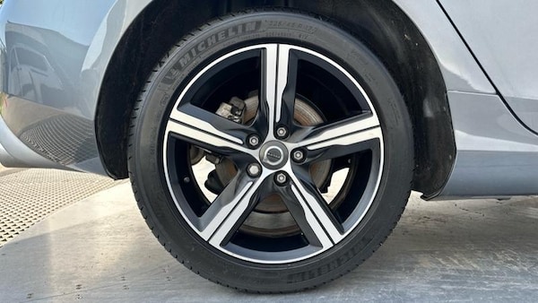 Used Volvo V40 2019 for sale - 75407038: Photo 19