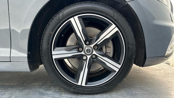 Used Volvo V40 2019 for sale - 75407038: Photo 20