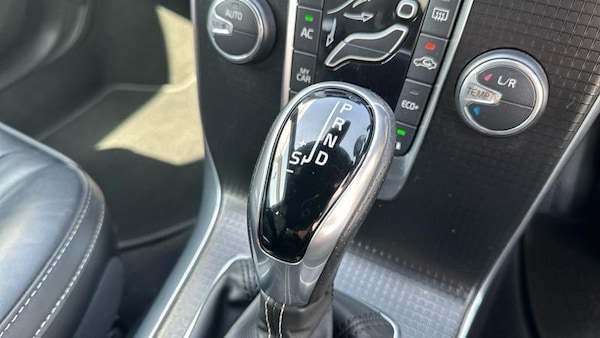 Used Volvo V40 2019 for sale - 75407038: Photo 52