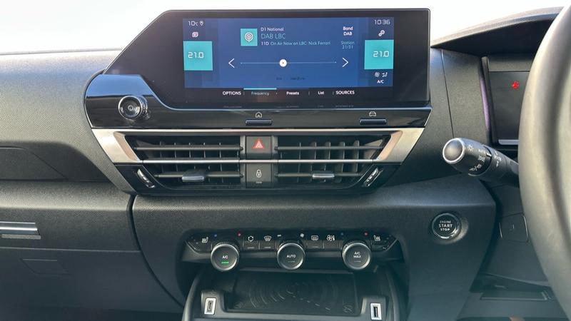 Used Citroen e-C4 2022 for sale - 76391381: Photo 12