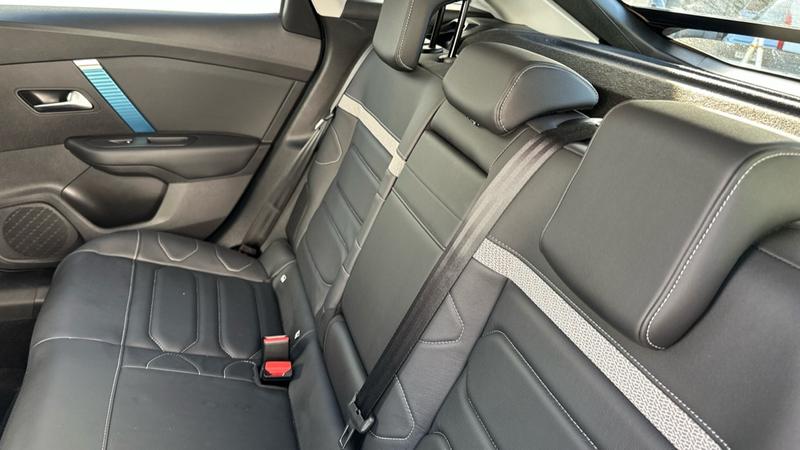 Used Citroen e-C4 2022 for sale - 76391381: Photo 14