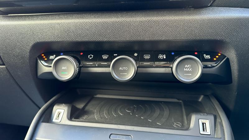 Used Citroen e-C4 2022 for sale - 76391381: Photo 55