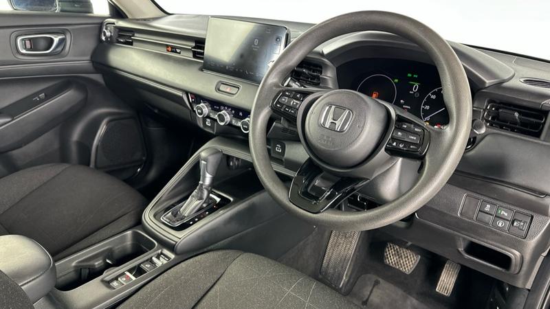 Used Honda HR-V 2022 for sale - 77613655: Photo 2