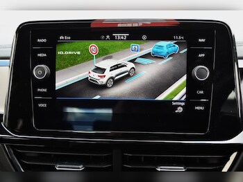 Used Volkswagen T-Roc 2022 for sale - 78505704: Photo