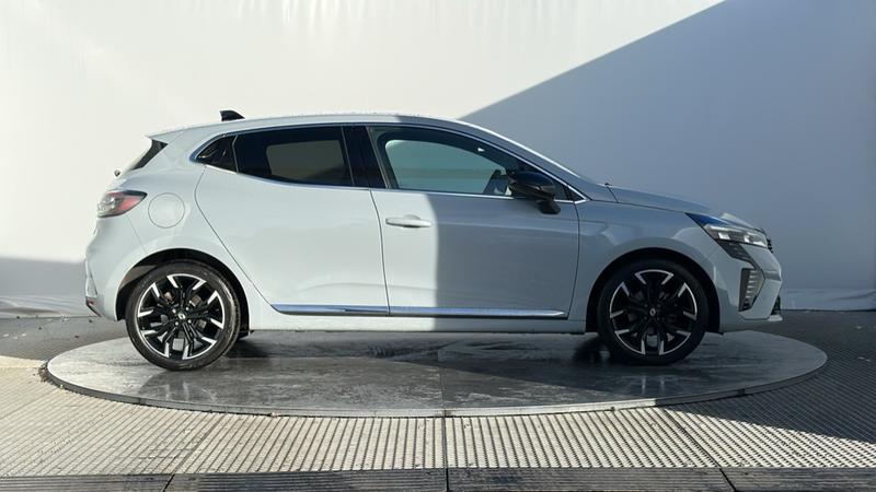 Used Renault Clio 2024 for sale - 76117555: Photo 5