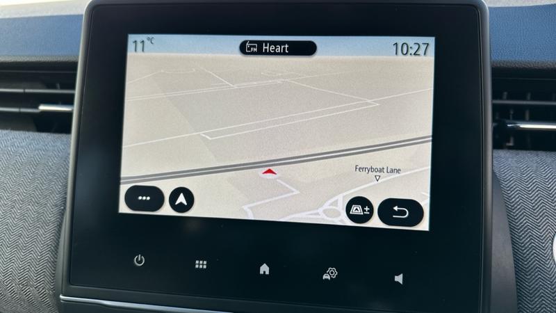 Used Renault Clio 2024 for sale - 76117555: Photo 51