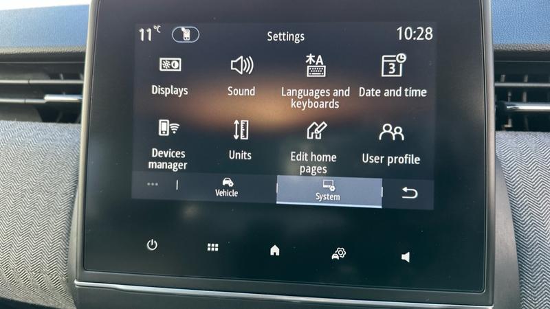 Used Renault Clio 2024 for sale - 76117555: Photo 55