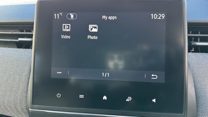 Used Renault Clio 2024 for sale - 76117555: Photo 56