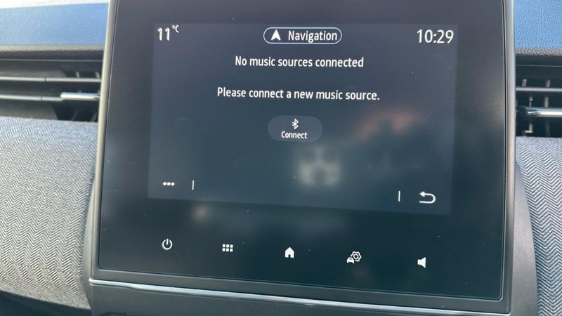 Used Renault Clio 2024 for sale - 76117555: Photo 58