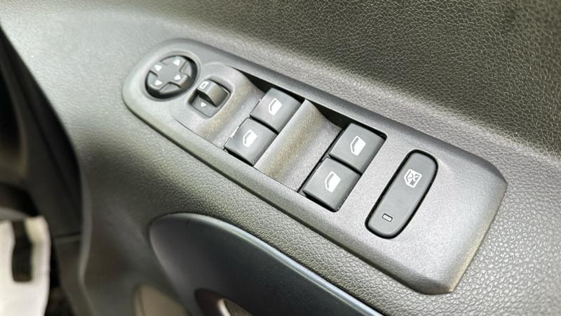 Used Peugeot Rifter 2019 for sale - 77332485: Photo 41