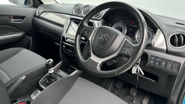 Used Suzuki Vitara 2022 for sale - 74785310: Photo 2