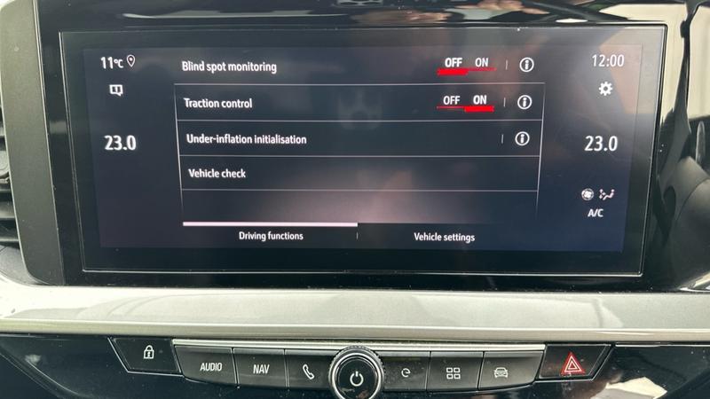 Used Vauxhall Mokka Electric 2024 for sale - 76131508: Photo 51