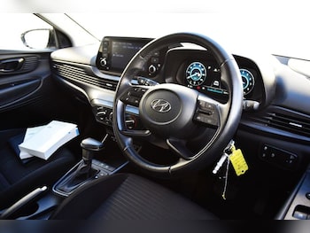Used Hyundai i20 2022 for sale - 75997461: Photo