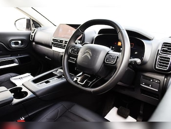 Used Citroen C5 Aircross 2024 for sale - 76234917: Photo 2