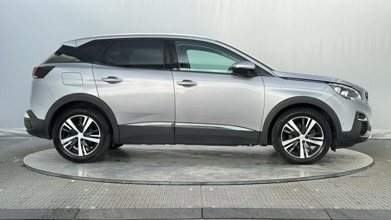 Used Peugeot 3008 2020 for sale - 77697528: Photo 5