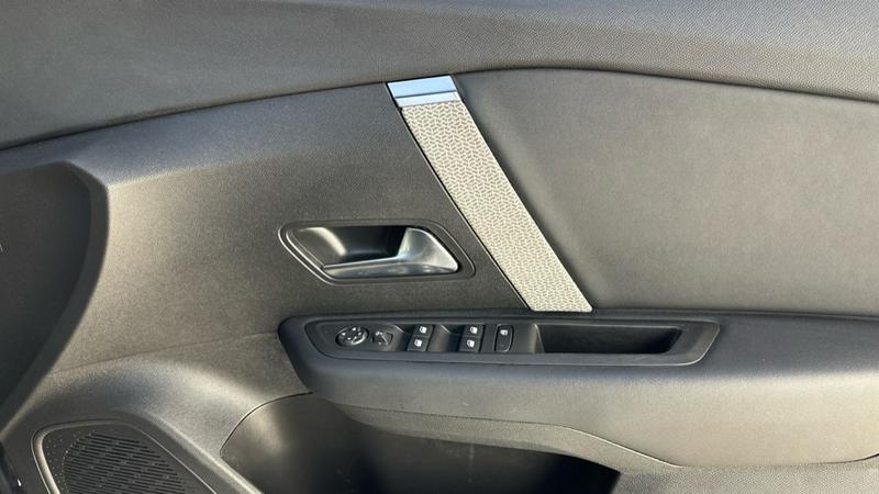 Used Citroen C4 2024 for sale - 76322332: Photo 69