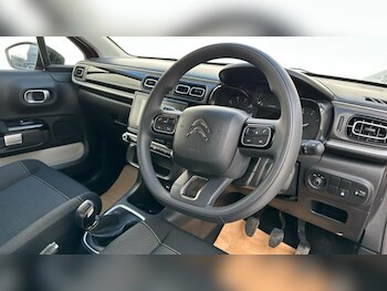 Used Citroen C3 2024 for sale - 77763463: Photo