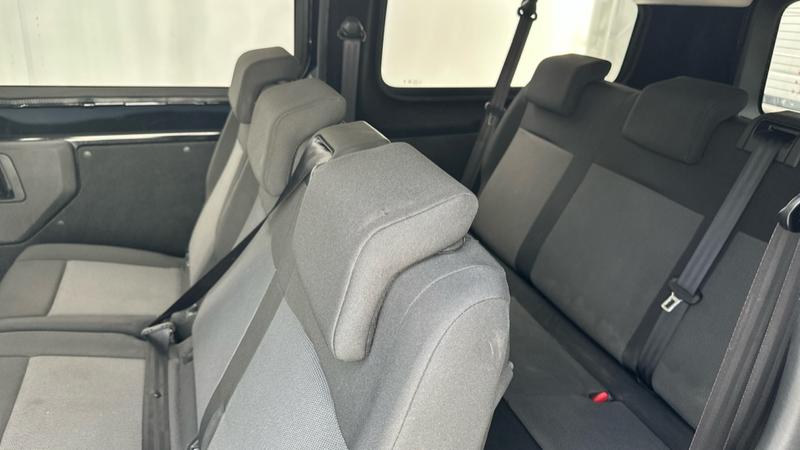 Vehicle 29