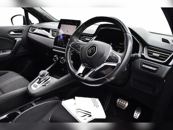 Used Renault Captur 2024 for sale - 79249814: Photo