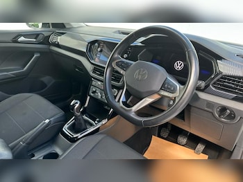Used Volkswagen T-Cross 2023 for sale - 79421372: Photo