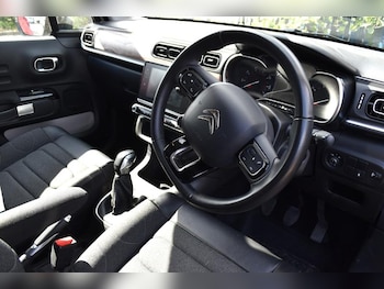 Used Citroen C3 2024 for sale - 79320325: Photo