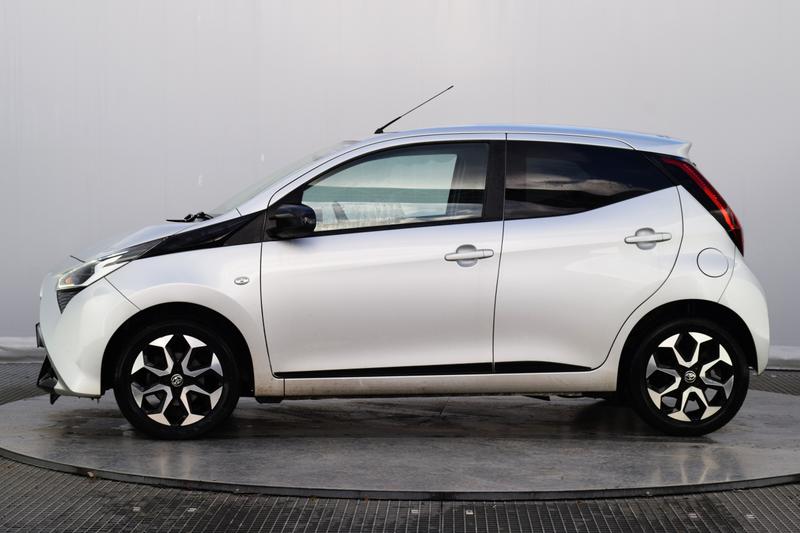 Used Toyota AYGO 2019 for sale - 76960975: Photo 10