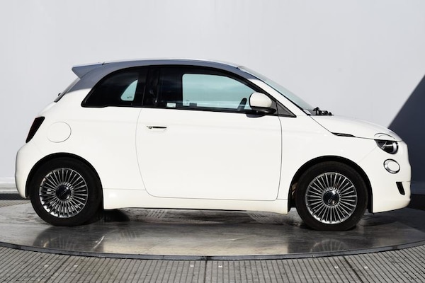 Used Fiat 500e 2021 for sale - 76242925: Photo 11