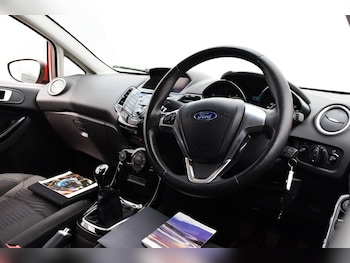Used Ford Fiesta 2016 for sale - 75694591: Photo