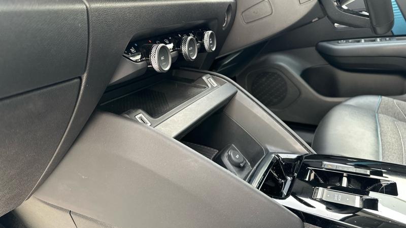 Used Citroen e-C4 2022 for sale - 78042759: Photo 53