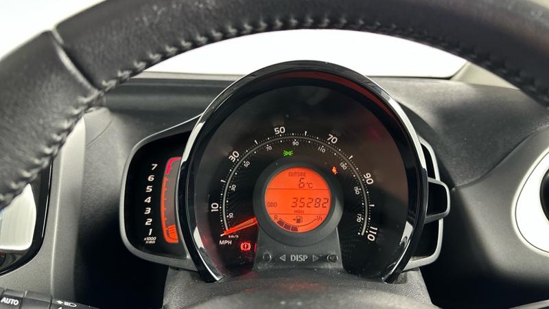 Used Toyota AYGO 2019 for sale - 77204923: Photo 13