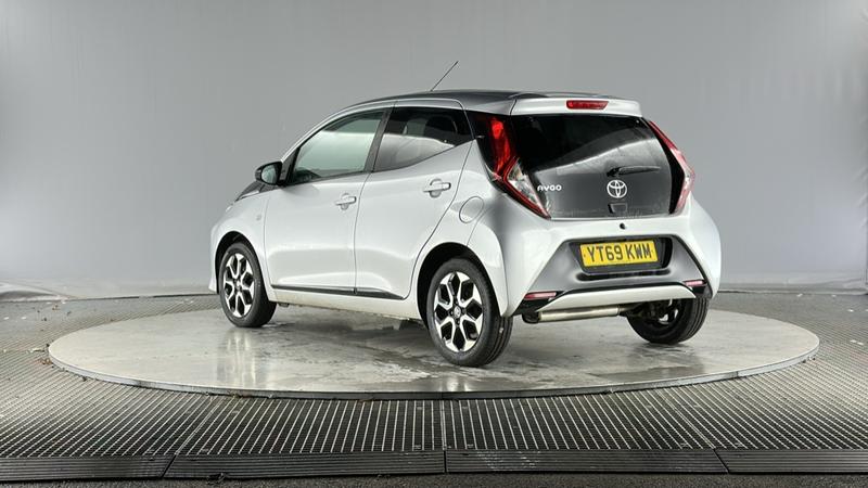 Used Toyota AYGO 2019 for sale - 77204923: Photo 8