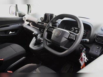 Used Citroen Berlingo 2025 for sale - 77834417: Photo