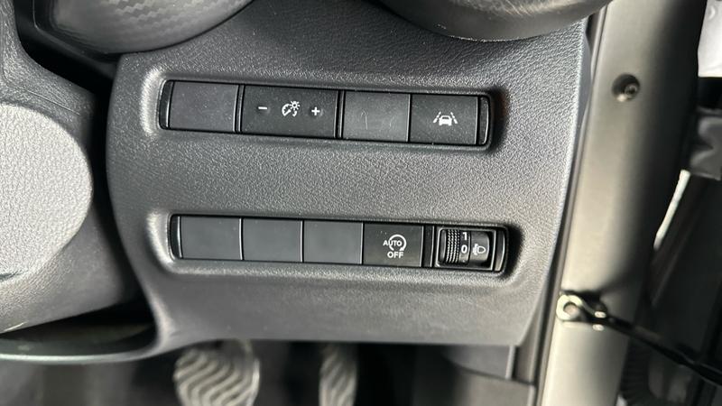 Used Nissan Juke 2023 for sale - 76862519: Photo 42